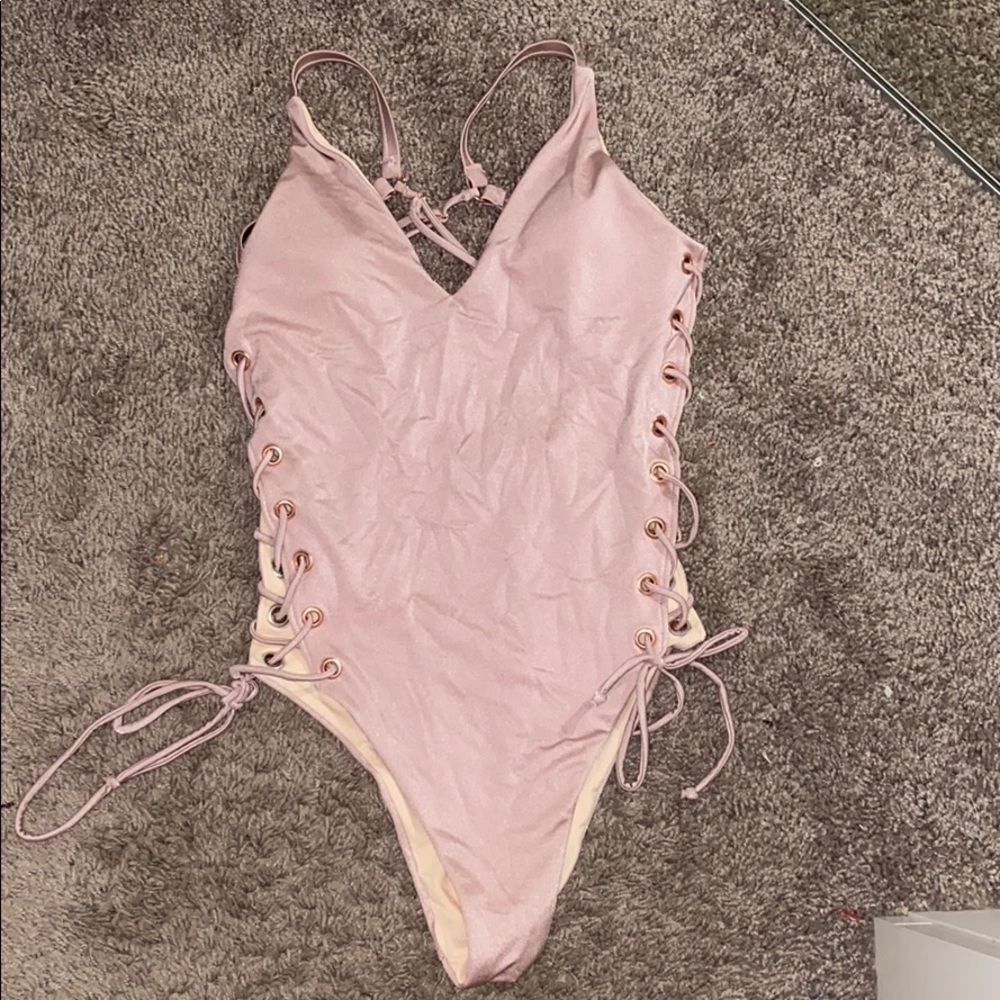 Bathing suit